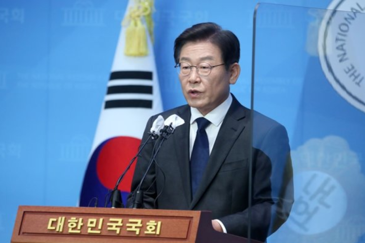 Lee Jae-myung ประกาศเสนอซื้อตำแหน่งประธาน DPK